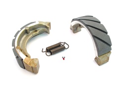 EBC quality brake shoes - 80mm x 20mm - grooved