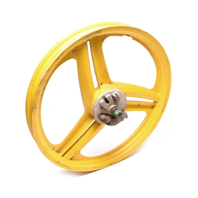 peugeot 17" front yellow 3 star grimeca mag wheel
