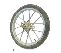 USED 16" front snowflake mag wheel for sachs