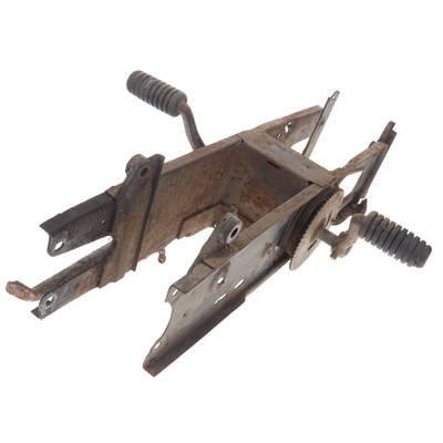 USED vespa kick start engine subframe