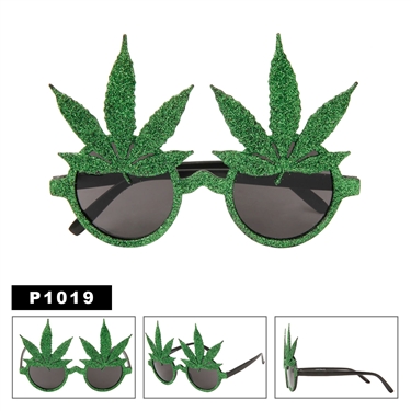 Pot Leaf Glasses Wholesale