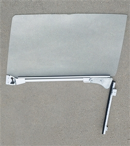 1966 - 1967 Chevelle Door Window Glass with Lower Channels, CLEAR, Left Hand