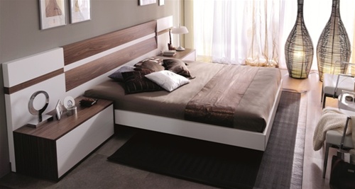 Beautiful, elegant bed in walnut/white