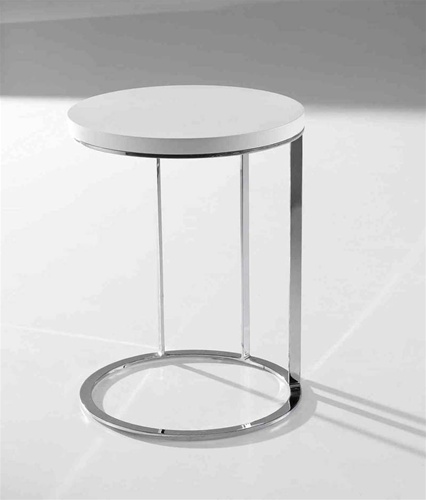 These round wooden toped modern end tables come in black or white and sit on a tubular chrome frame.