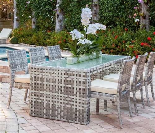 Saverlli Modern Outdoor Patio Dining Table Set - Seats six