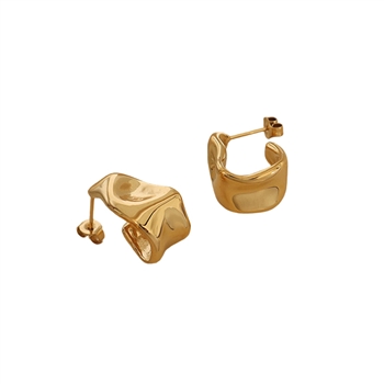 Molten Curve Earrings in 18K Gold Plate