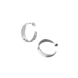 Large C Hoop Hammered Earring in Silver