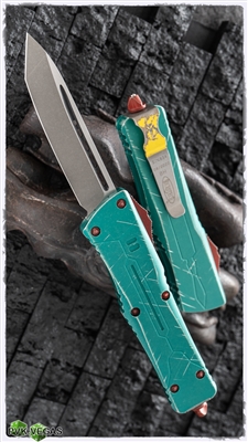 Microtech Combat Troodon Bounty Hunter