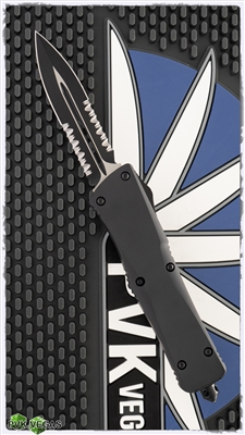 Vintage Microtech Combat Troodon D/A OTF 142-11 D/E Partial Serrated Black Blade Smooth Body