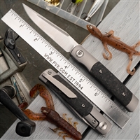 APurvis Blades Rook Vertical Belt Satin Blade, Marbled Carbon Fiber Scales