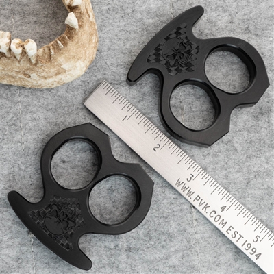 BURN Knives Two Finger Knuckles Black Aluminum 1/2" Black Carbon Fiber Skull Inlay