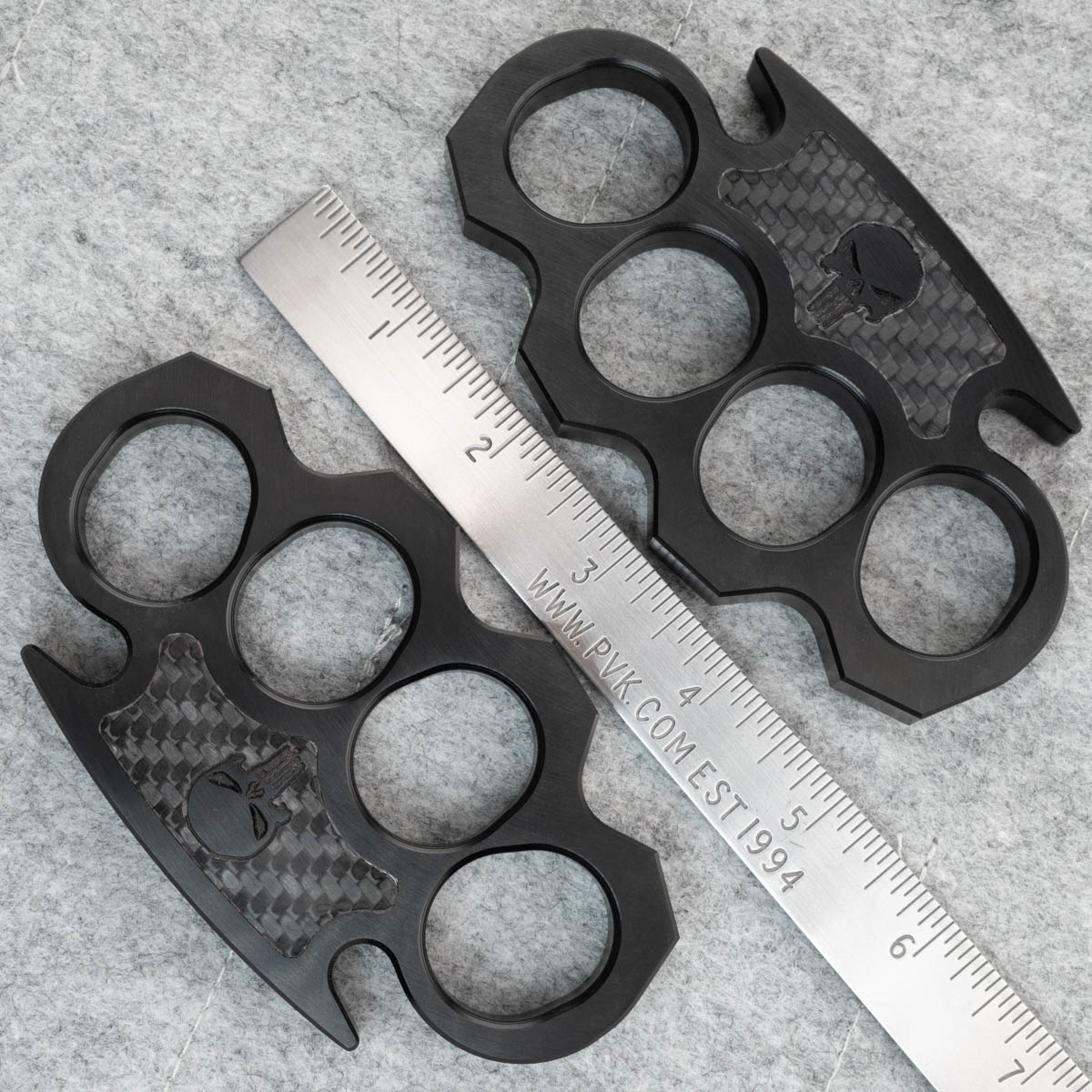 BURN Custom 4 Finger Knuckles Aluminum 1/2 Black w/Black Carbon Fiber  Punisher Skull