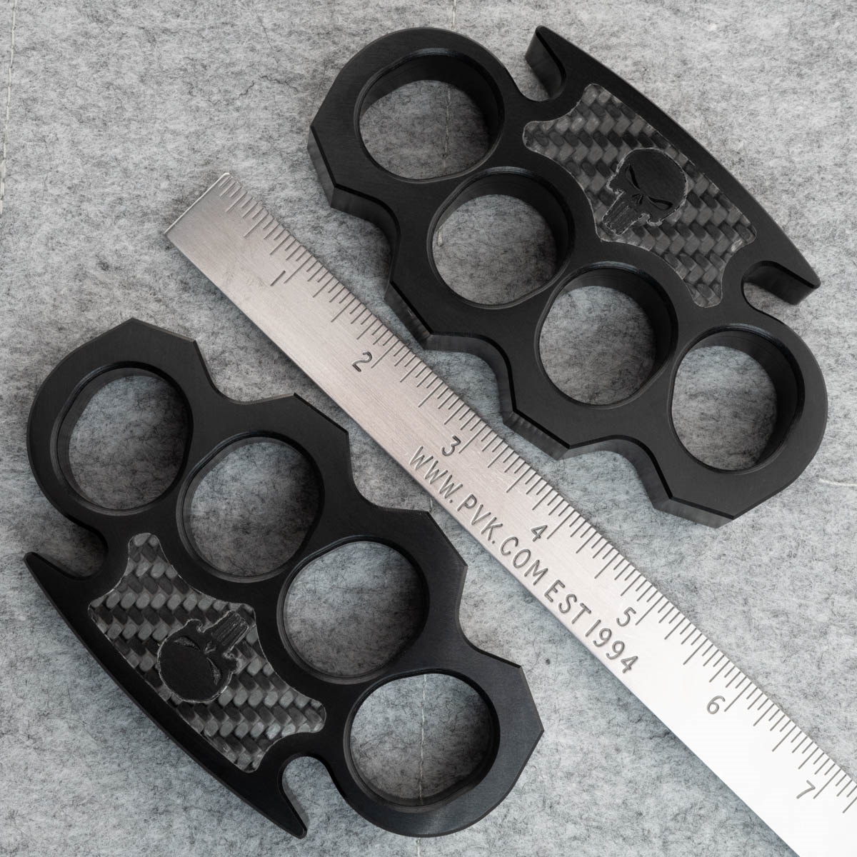 BURN Custom 4 Finger Knuckles Aluminum 3/4 Black w/Black Carbon Fiber  Punisher Skull