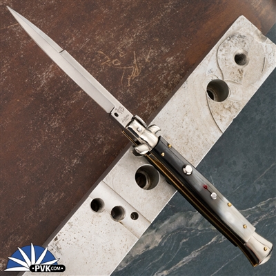 Latama 28CM Black Horn Bayonet Stiletto