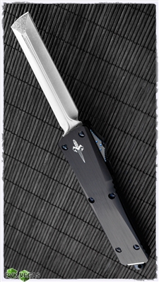 Marfione Custom Combat Troodon Hardedge Two-Tone Stonewash Blade w/Blue Ringed Hardware