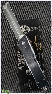 Marfione Custom Combat Troodon Hardedge Mirror Polish Blade w/Blue Ringed Hardware