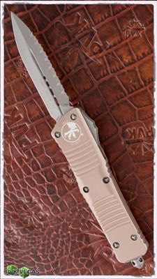 Microtech Combat Troodon 142-12APTA Apocalyptic Full Serrated Tan Chassis