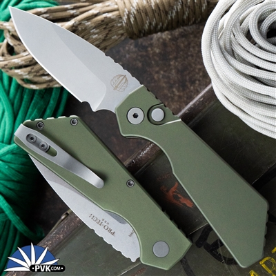 Protech Strider PT+ PT201-GREEN, Stonewash Magnacut Blade, Green Smooth Handle, Blasted HW