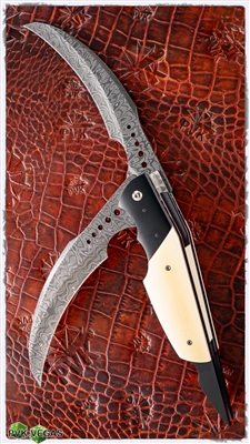 Reese Weiland Direwolf Damascus Blades w/ Black Chassis