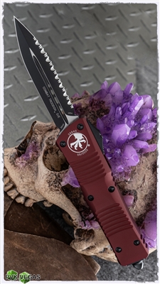 Microtech Combat Troodon D/E 142-3MR Full Serrated Black Blade Merlot Handle