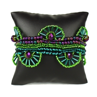 Wagon Wheel Bracelet - #105 Purple and Green, Magnetic Clasp!