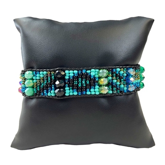 Santa Fe Bracelet - #133 Turquoise and Black, Magnetic Clasp!