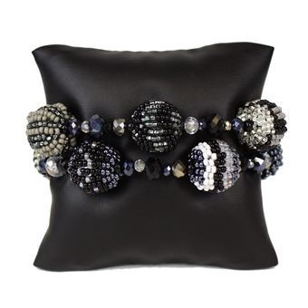 Fiesta Bracelet - #102 Black and Crystal, Magnetic Clasp!