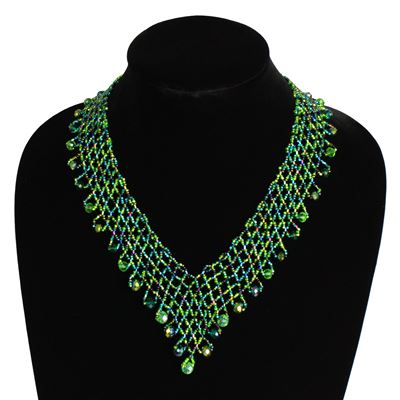 Lola Necklace - #109 Green, Magnetic Clasp!