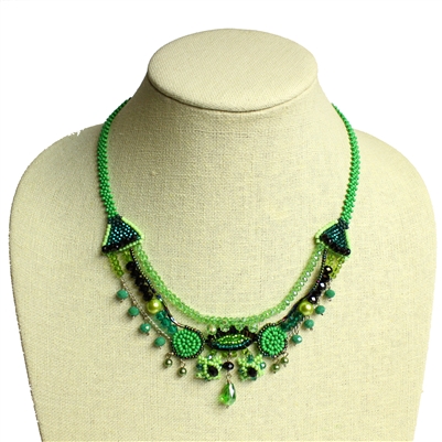 Zoe Necklace - #109 Green, Magnetic Clasp!