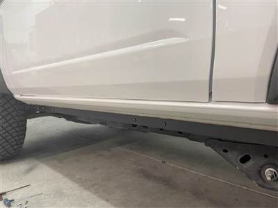 Bronco Covers for Pinch Weld Seam