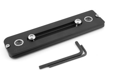 6.00 inch Arcaâ€‘type lens plate with dual stainlessâ€‘steel QD sockets and a captiveâ€‘style slot