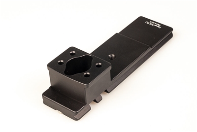 Lowâ€‘profile Arcaâ€‘type replacement foot with integrated QD socket for Canon RF 1200mm f/8 L IS USM lens