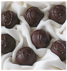 DINA'S HANDMADE ORGANIC PLAIN TRUFFLES(16 PCS)