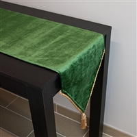 Sherry Kline Lawndale Green Table Runner