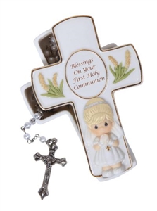 Precious Moments  - Blessings On Your First Holy Communion - Girl Covered Box with Rosary