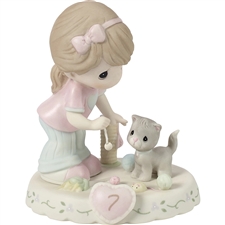 Precious Moments - Growing In Grace - Brunette Age 7 figurine