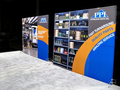 Custom trade show exhibit structures, like design # 319519 stand out on the convention floor. Draw eyes to your trade show booth with exciting custom exhibits & displays. We can customize any trade show exhibit or display to your specifications.