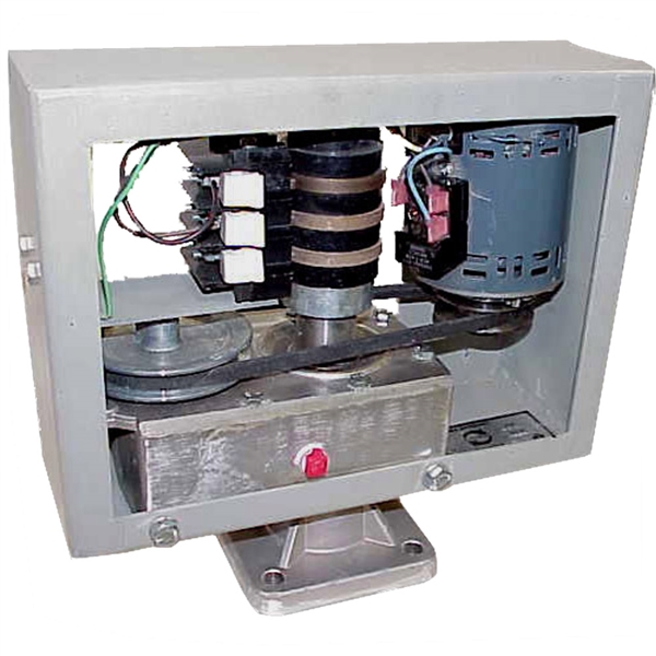 Our outdoor rotators are designed to withstand whatever Mother Nature throws at them, be it sun, rain, snow or wind. Able to be mounted in several different manners and provide power to lights or other electrical connections, outdoor rotators add motion.