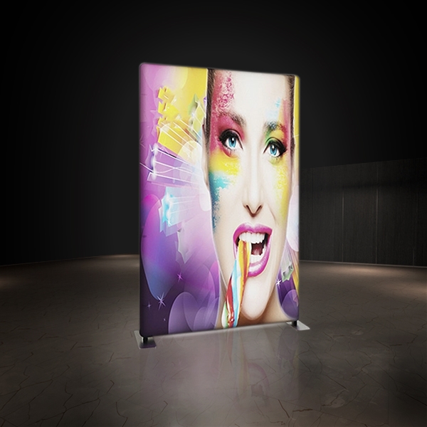 5ft Wave Tube Dynamic Flow Motion Display. Flow-Motion is an White LED animation display with custom fabric graphics, perfect for any trade show or retail environment.