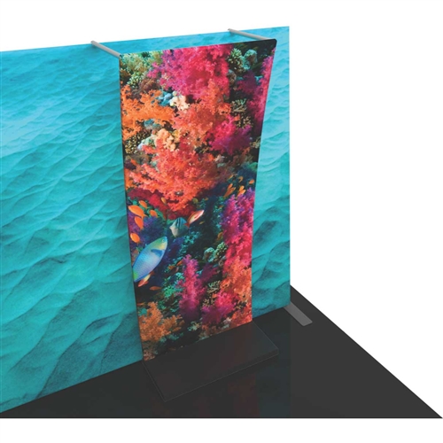 Formulate Backwall Accent 08 adds a stunning graphic accent to any tradeshow display. This one-of-a-kind Formulate accessory works with either 10ï¿½ or 20ï¿½ backwalls and includes its own frame and pillowcase graphic.