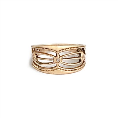 Art Nouveau Gold Ring with Diamonds