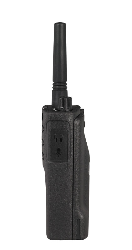 Motorola RMM2050 6 Pack with Speaker Mics and Bank Charger