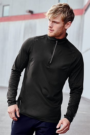 OGIOÂ® ENDURANCE - Nexus 1/4-Zip Pullover. OE335