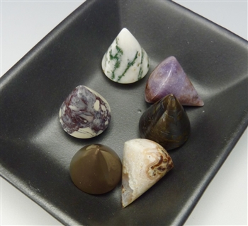 Set of 6 mixed semi precious stone points, 16mm