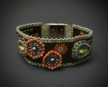 Nouveau Poppy Bracelet Virtual Workshop and Kit (green & terracotta kit) - March 8th, 2024 release date