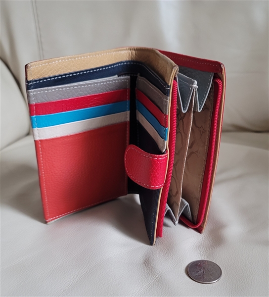 Vera Pelle genuine leather double fold wallet
