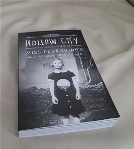 Hollow City novel by Ransom Riggs 2014 book