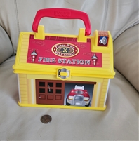 Fisher Price Fire Station box 2008 Mattel toy box