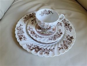 Tulip Time Johnson Brothers teacup and plates