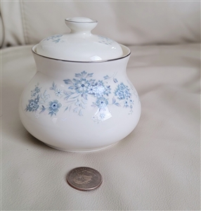 Sugar bowl Royal Doulton Michelle England